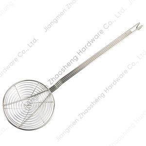 Colador de alambre de acero inoxidable con mango largo de 20 cm, multifunción, para servir fideos en ollas calientes, colar aceite, uso doméstico - Product Image 1