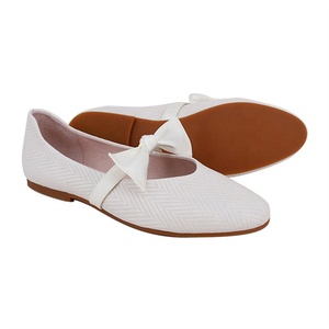 Nuovi stili da donna Casual <span class=keywords><strong>Ballerina</strong></span> in vera pelle goffrata Slip on Flat Women Elastic Strap Shoes - Product Image 2