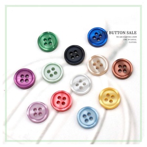 Cổ phiếu bán buôn đầy màu sắc Vòng sáng bóng 4 lỗ nút nhựa cho áo sơ mi - Product Image 5