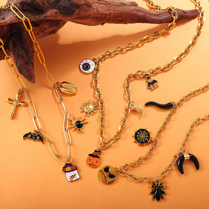 สร้อยคอจี้การ์ตูนฮาโลวีน สแตนเลสชุบทอง 18K เครื่องประดับแฟชั่นสำหรับงานปาร์ตี้ สร้อยคอจี้สำหรับทุกเพศ - Product Image 2