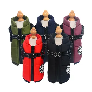 Wholesale Manufacturer Pet Dog Clothes Hot Selling Waterproof Reflective Warm Keeping Winter Jacket Coats With Harness