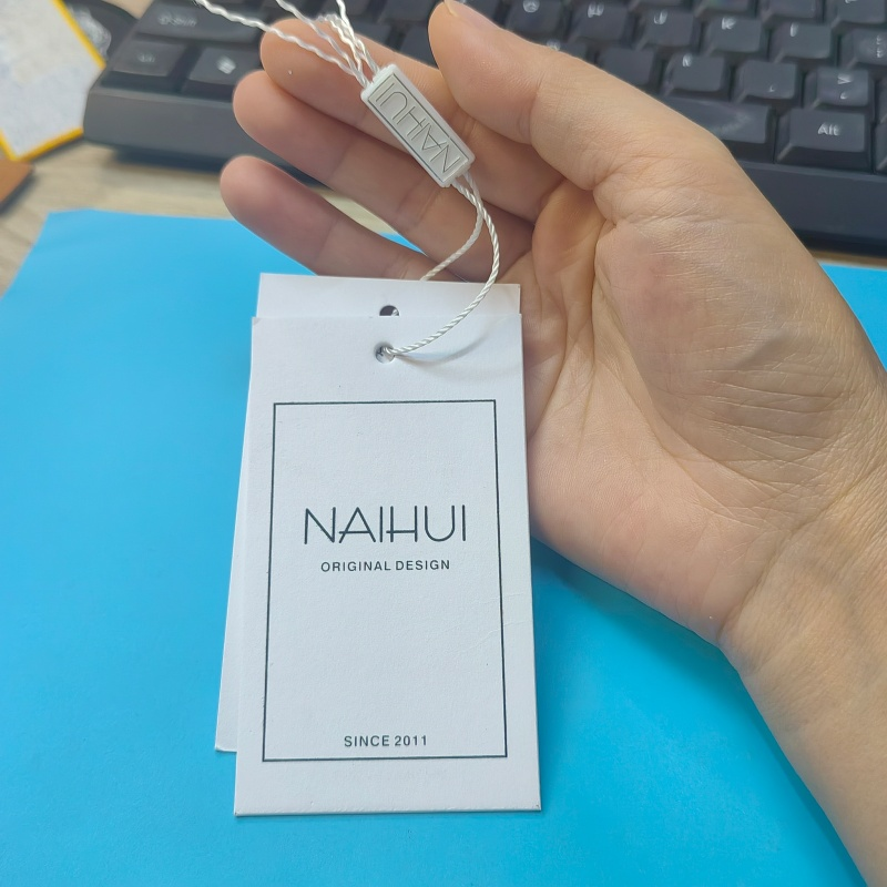 High Quality Matte Paper Price Tag Garment hang Tags Custom Brand Apparel Hangtags with String