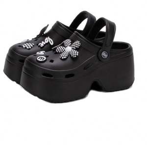 Sandalias de Mujer con Plantilla de Goma EVA de Doble Uso, Antideslizantes y Resistentes al Desgaste, Zuecos de Verano Personalizados para Playa y Jardín - Product Image 5