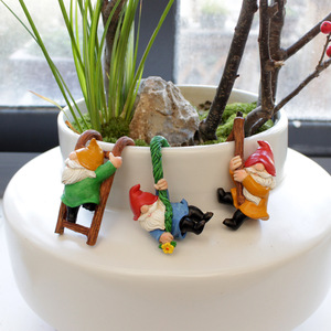 OEM ODM Nieuwe <span class=keywords><strong>Gnome</strong></span> Dwerg Bloempot Hangende Tuin Binnenplaats Balkon Beeldje <span class=keywords><strong>Ornament</strong></span> - Product Image 4