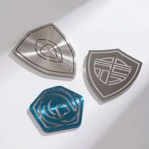 Etiquetas Metálicas Personalizadas con Logotipo, Fabricación de Logotipos para Autos, Etiquetas de Aluminio, Insignias Metálicas para Autos, Mecanizado CNC - Product Image 2