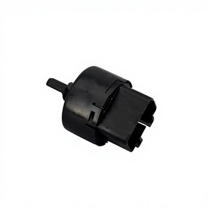 <span class=keywords><strong>ส</strong></span>วิตช์ควบคุมพัดลมฮีตเตอร์ KOM HVAC รุ่น UH71-61-C50 <span class=keywords><strong>ส</strong></span>ำหรับ<span class=keywords><strong>รถ</strong></span>กระบะมาส<span class=keywords><strong>ด้า</strong></span> B2200 B2500 B2600 B2900 BT50 - Product Image 5