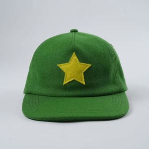 Casquette unisexe en laine à profil bas avec logo personnalisé en feutre, casquette à 5 panneaux avec visière plate personnalisée, casquette non structurée style Dad Hat - Product Image 2