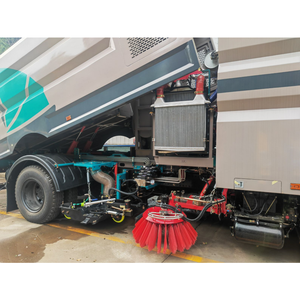 Nueva barredora industrial Dongfeng para la construcción, camión de limpieza de carreteras - Product Image 4