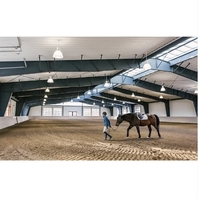 Structure en acier moderne pour arène équestre, box à chevaux préfabriqué, atelier, garage, abri, entrepôt modulaire, étable, grange