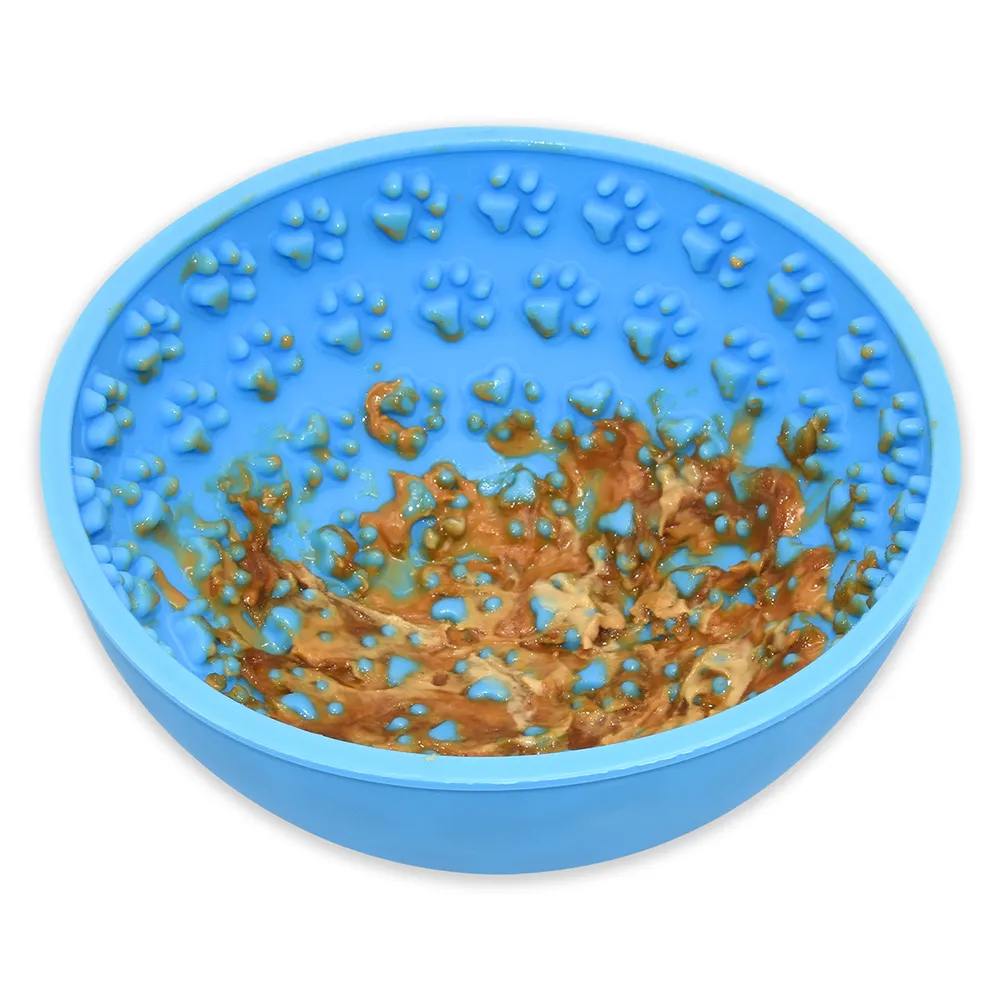 BPA free Pet Healthy Feeding Silicone Dog Slow Feeder Create Licking Food Treat Round Slow Feed Dog Lick Bowls