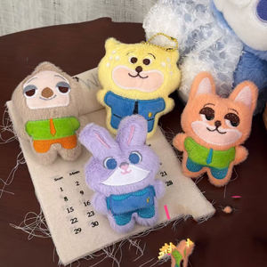 Llavero de Peluche de Zorro, Conejo, Leopardo y Perezoso, Bonito Colgante de Juguete de Peluche, Pequeño Regalo - Product Image 1