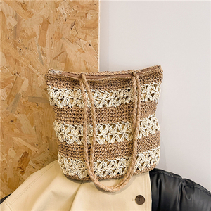 Light <strong>Luxury</strong> Classic Small Women Woven Tote Bags Lady Shoulder Hollow <strong>Out</strong> Hand Bags Brand Fashion Ladies Handbags - Product Image 6