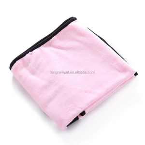 Manta Premium de franela para mascotas, cama rosa suave y cálida para perros - Product Image 2
