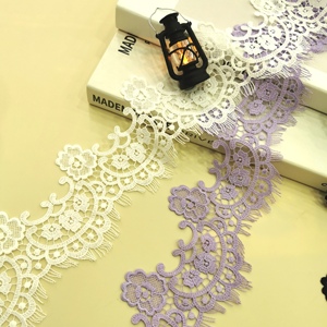 Tessuto in Pizzo Francese di Lusso all'Ingrosso, Tradizionale con Motivi Floreali in Seta di Latte per Abiti da Sposa e da Sera - Product Image 5