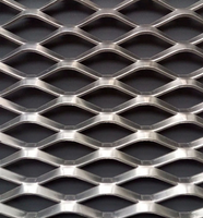 Grillage métallique perforé soudé en acier inoxydable/galvanisé, type losange, pour plafonds/clôtures et protection de caniveaux