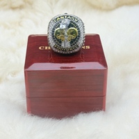 Bague de championnat de football fantaisie de la ligue FFL 2024 avec 2 casques dorés