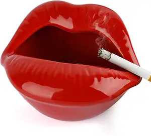 Posacenere per sigarette in ceramica creativa con decorazioni per la casa alla moda in stile labbra (rosso chiaro)