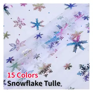 Copos de nieve de tul de lámina de tela colorida de 15 colores para Navidad