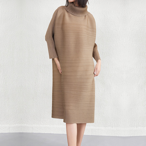 Miyake nếp gấp 2025 thiết kế mới | Phụ nữ cao cổ lỏng Midi ăn mặc-thanh lịch phong cách giản dị nhà máy bán buôn - Product Image 6