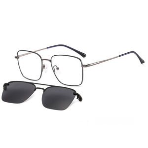 Clip magnético <span class=keywords><strong>de</strong></span> metal <span class=keywords><strong>de</strong></span> estilo clásico para <span class=keywords><strong>gafas</strong></span> <span class=keywords><strong>de</strong></span> <span class=keywords><strong>sol</strong></span> graduadas <span class=keywords><strong>gafas</strong></span> <span class=keywords><strong>de</strong></span> <span class=keywords><strong>sol</strong></span> <span class=keywords><strong>Polaroid</strong></span> - Product Image 2