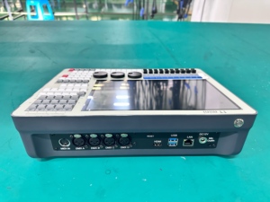 Chuyên Nghiệp V17 + V16 Tiger Cảm Ứng Mini Chiếu Sáng Giao Diện Điều Khiển DMX Chiếu Sáng Điều Khiển Với Trường Hợp Chuyến Bay - Product Image 3