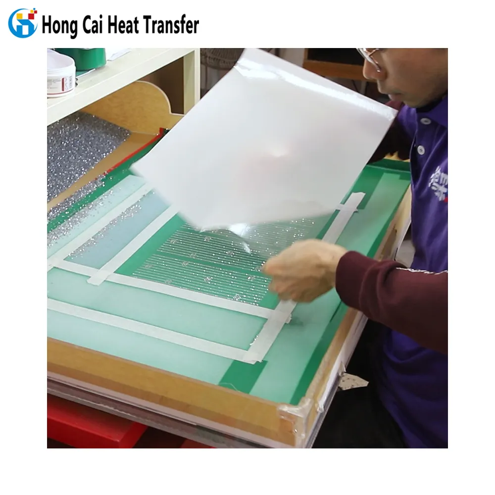 Hongcaiラインストーン熱伝達パターンレーザー切断材料カスタマイズ1.3-3mm形状サイズPVCプラスチックシート