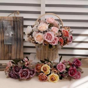Bouquet de fleurs artificielles roses pivoines, fausses fleurs avec verdure luxuriante pour décorations de bureau, mariage, bureau - Product Image 1