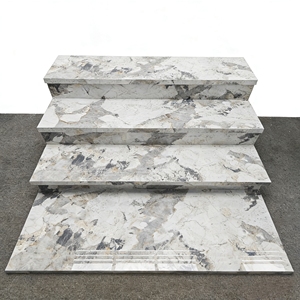 Piastrelle per Scale in Porcellana Effetto Marmo con Illuminazione Integrata, Gradini e Alzate Personalizzabili con Scanalature per Ville - Product Image 4