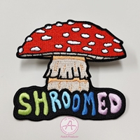 Patch brodé personnalisé avec bordure découpée au laser Merrow, à coller sur les vêtements, accessoire pour chapeau