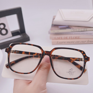 Alta Qualidade TR90 Square Optical Eyewear Moda Personalizável Óculos Quadros <span class=keywords><strong>Dark</strong></span> Color Paint Plant Custo de Fábrica