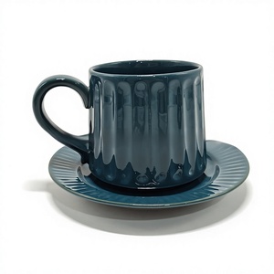 Service à café et soucoupe Rome Wenliang en poterie vert clair, style doric japonais, luxe léger, vintage, 350 ml, pour café filtre domestique - Product Image 1