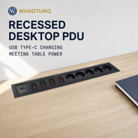 PDU triphasé pour rack avec prises C19, distribution haute puissance et protection par disjoncteur pour systèmes de baies de serveurs