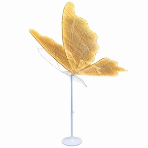Grandes lumières LED en forme d'ailes de papillon en acrylique pour décoration d'événements avec alimentation CA - Product Image 5