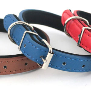 Collar para mascotas Yommy disponible en varios colores, de cuero PU, 35 cm, negro, para perros y gatos, con hebilla metálica. - Product Image 4