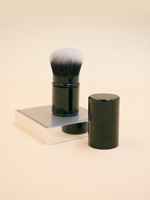 Échantillons gratuits Pinceau à poudre multifonctionnel rétractable portable de haute qualité et pinceau à fard à joues Pinceau de maquillage