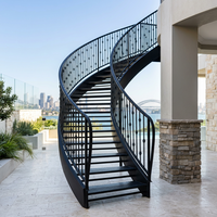 Schmiedeeiserne Wendeltreppe im französischen Design, umweltfreundliche und langlebige Konstruktion für den Außenbereich, 5+ Jahre Garantie