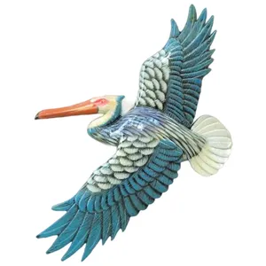 Özel vintage porselen yaratıcı duvar sanatı hayvan pelican dekor reçine ve klasik seramik 3D sürü uçan kuş plaklar