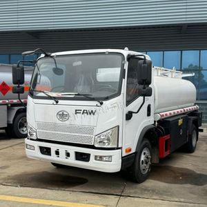รถบรรทุกเติมน้ำมันขนาดเล็ก FAW RHD คุณภาพดี ความจุ 5 ลบ.ม. 6 ลบ.ม. - Product Image 1