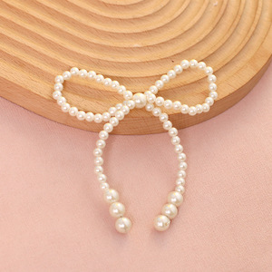 Pearl Bow Cake Decoration Heart Shape Plastic Reusable For Birthday Mother's Day Women's Day Valentine'S Day - Product Image 2