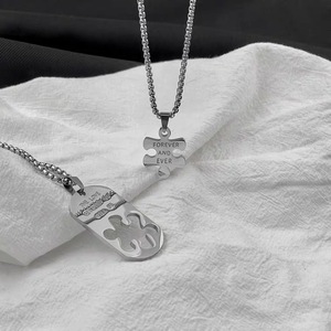 Couture Carré Marque En Acier Inoxydable Collier Perle Fun Hip-Hop Style pour Hommes Femmes Simple Personnalité À La Mode Couple Tie-In - Product Image 3