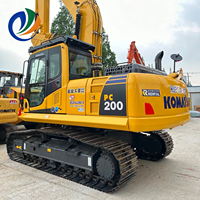 Excavatrice sur chenilles Komatsu PC200 d'occasion de haute qualité, très demandée