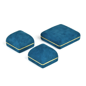 Wholesale Manufacturer Square Velvet Jewelry <b>Box</b> Customized Jewelry Pendants Earrings Necklaces <b>Rings</b> <b>Box</b> for Wedding Engagement - Product Image 5
