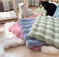 Tapis en velours doux pour animaux de compagnie coussin en peluche nid chaud pour chats chiens solide nuage saison d'hiver confortable tapis de cage