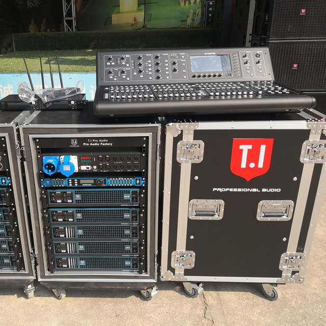 Digital Mixer T-32 Plus 32 Channels Mixer Professional Audio Dj Equipment for Party