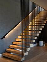 Escalier cantilever intérieur, escalier flottant avec rampe verticale en métal pleine hauteur pour appartement, hôtel, duplex
