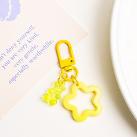 Porte-clés personnalisé en forme d'ours en gelée, breloque fantaisie en acrylique couleur bonbon, pentagramme, accessoires promotionnels en acier inoxydable