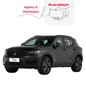 Excelente rendimiento 7 velocidades doble embrague 180km 2,0 T <span class=keywords><strong>VOLVO</strong></span> <span class=keywords><strong>XC40</strong></span> 2024 coche compacto SUV <span class=keywords><strong>VOLVO</strong></span> <span class=keywords><strong>XC40</strong></span> EV FWD <span class=keywords><strong>AWD</strong></span> - Product Image 1