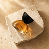 Atomiseur cosmétique en verre de 30 ml et 100 ml en gros avec capuchon en perles de bois naturel, vaporisateur vide pour parfum à fine brume