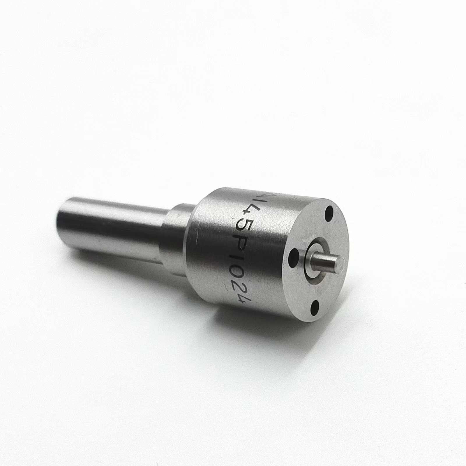 Common Rail Nozzle DLLA145P1024 Diesel Fuel Injector Nozzle Tips 093400-1024 for 095000-5931