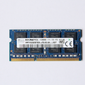 Mémoires RAM DDR3 SK Hynix 8 Go 1600 MHz DDR3L 8 Go 2Rx8 PC3L-11-13-F3 SODIMM 204 broches pour ordinateur portable - Product Image 1